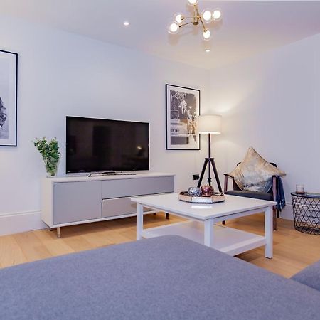 Oxfordshire Living - The Churchill Apartment - Woodstock Exteriör bild