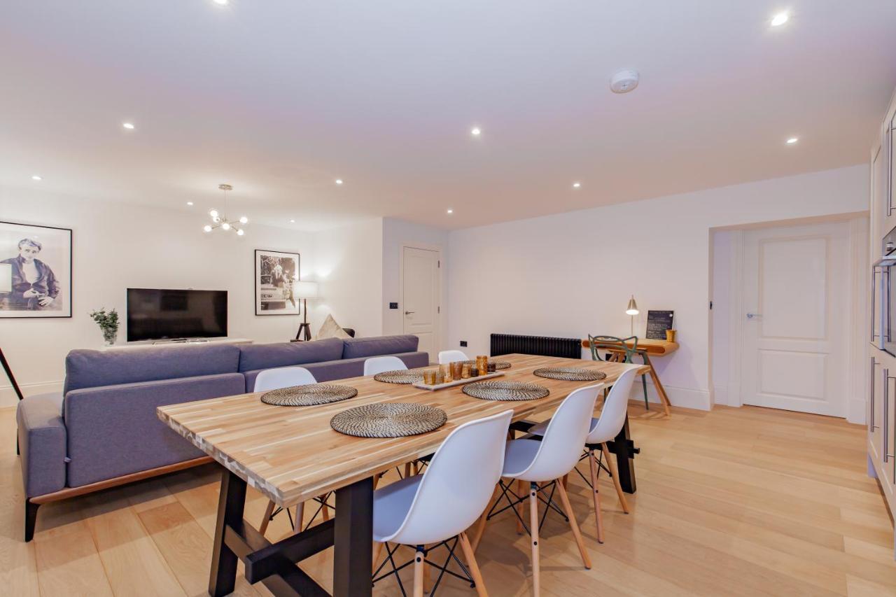 Oxfordshire Living - The Churchill Apartment - Woodstock Exteriör bild